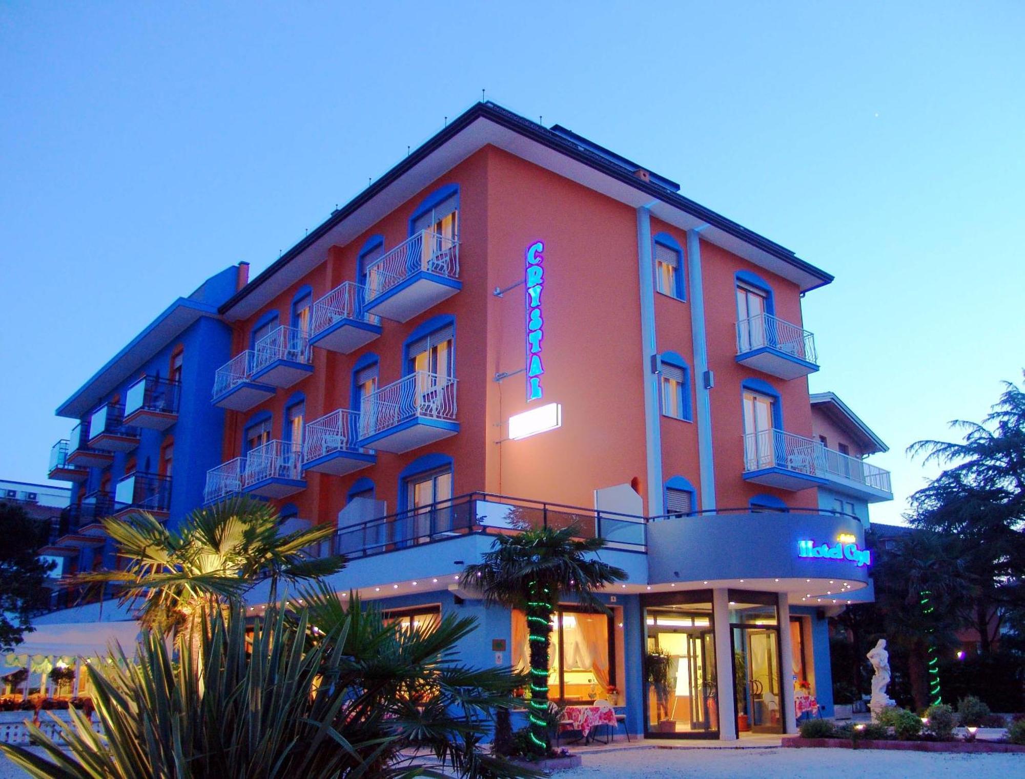 Hotel Crystal Caorle Exterior photo